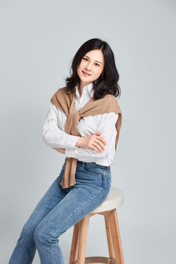 王婷.png